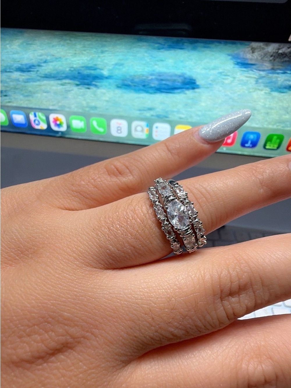Silver Tone Cubic Zirconia Oval Center Ring Set - Sparkling White